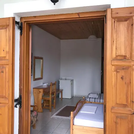 Ξενοδοχείο αντιγόνη Νεοχώρι